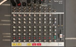 Tascam M-08